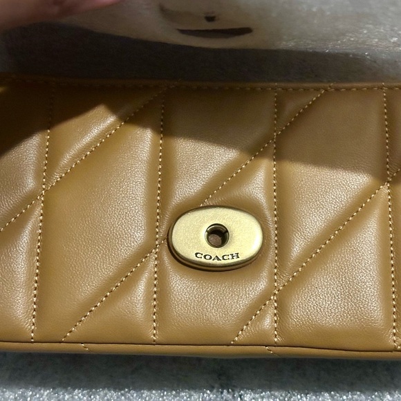 Coach Quilted Pillow Leather Tabby Wristlet w/ Chain Crossbody Bag Brown CP018 - Picture 9 of 12